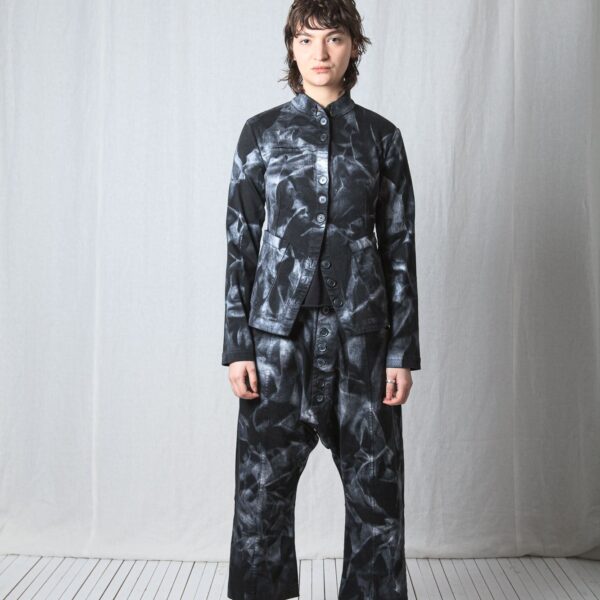 davoco Denim Stretch Fitted Jacket – Tailored Comfort & Style